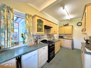 Photo 7- click for photo gallery